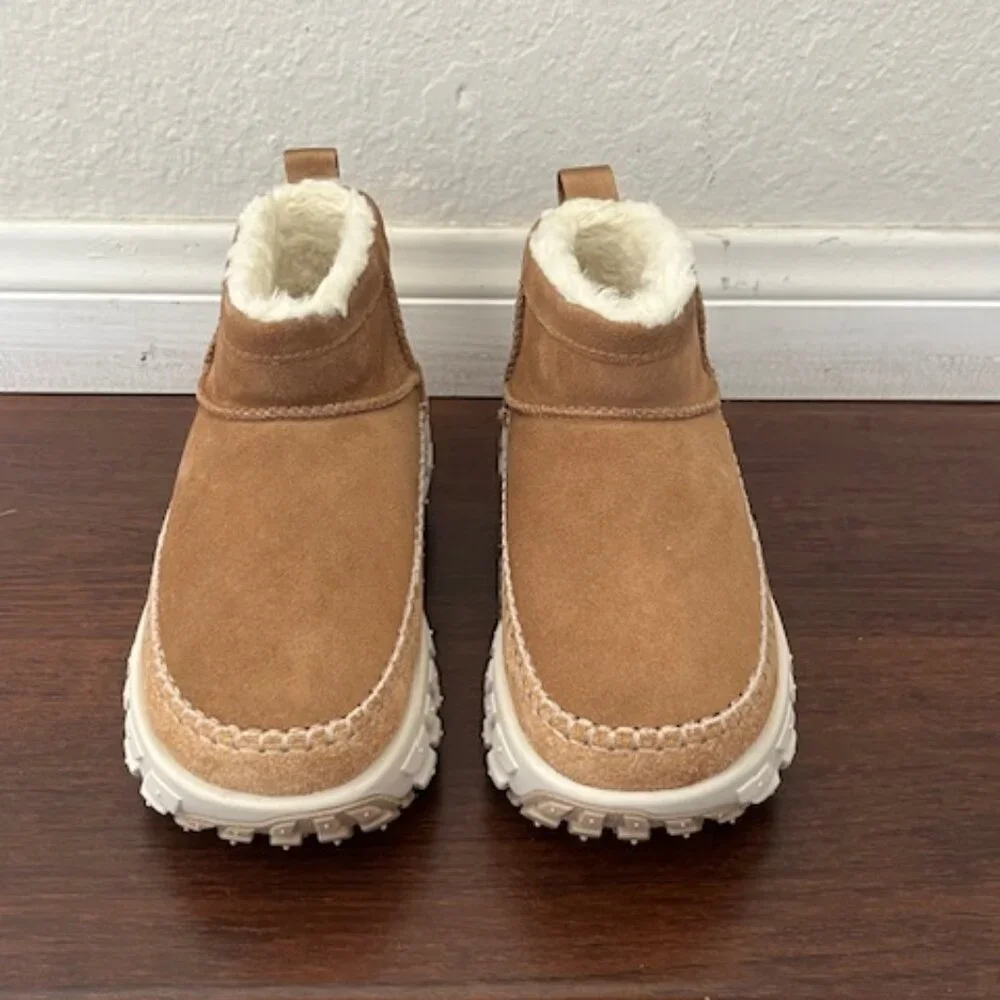 UGG Men's Venture Daze Ultra Mini Fashion Boot Men's Size 4 Woman's Size 5 - Picture 2 of 7